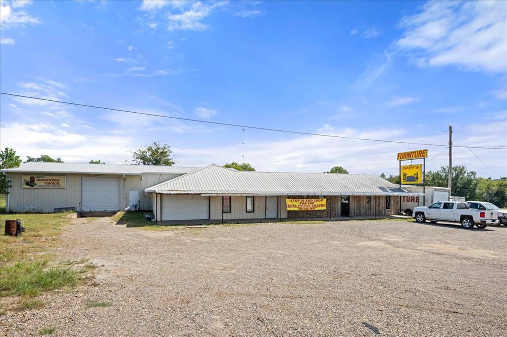 3400 NE Lincoln Road