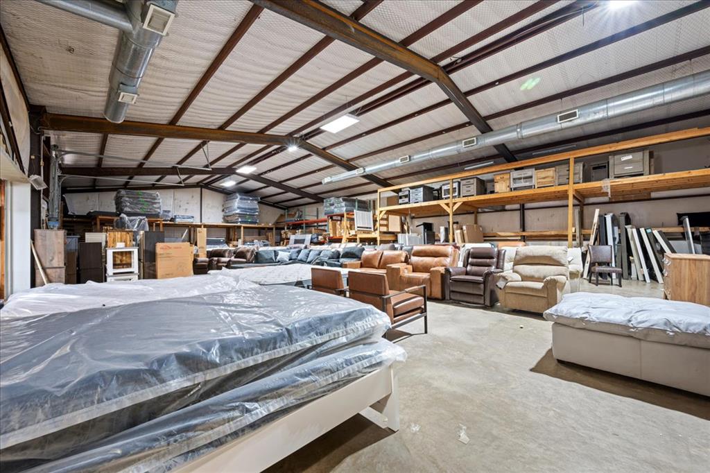 3400 NE Lincoln Road