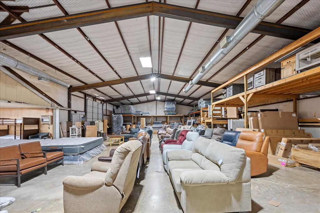 3400 NE Lincoln Road