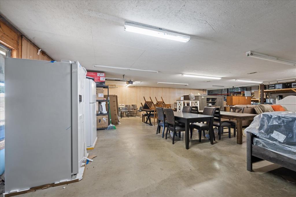 3400 NE Lincoln Road