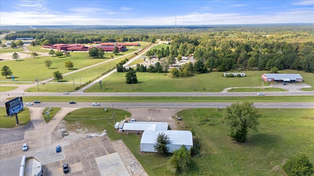 3400 NE Lincoln Road