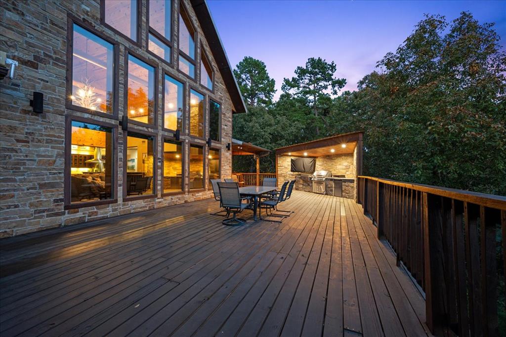 1110 Lake Ridge Lane