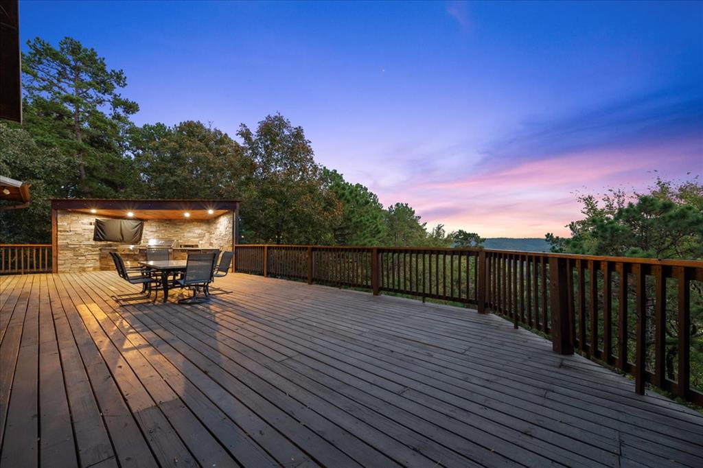 1110 Lake Ridge Lane