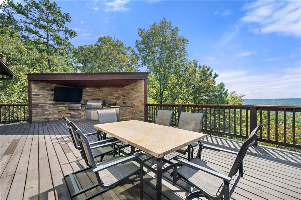 1110 Lake Ridge Lane