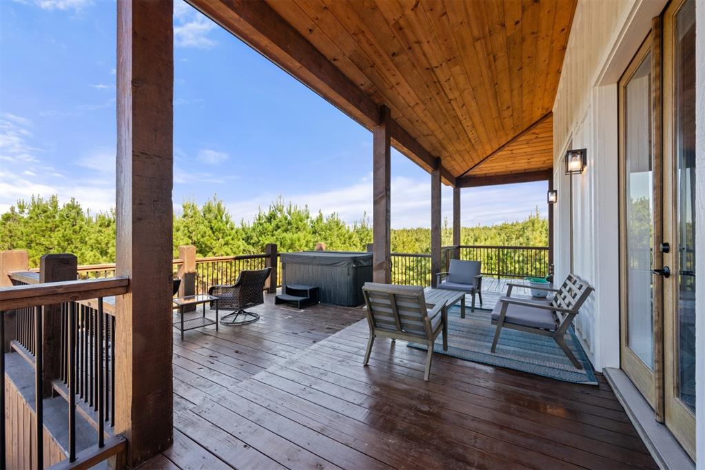 32 Scarlet Oak Trail