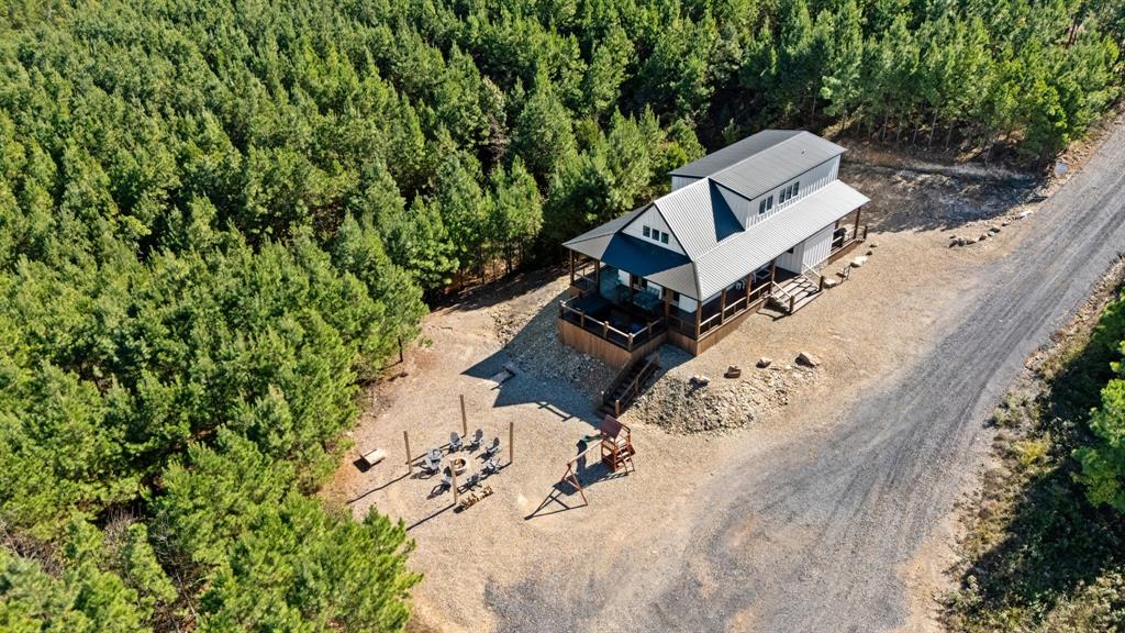 32 Scarlet Oak Trail