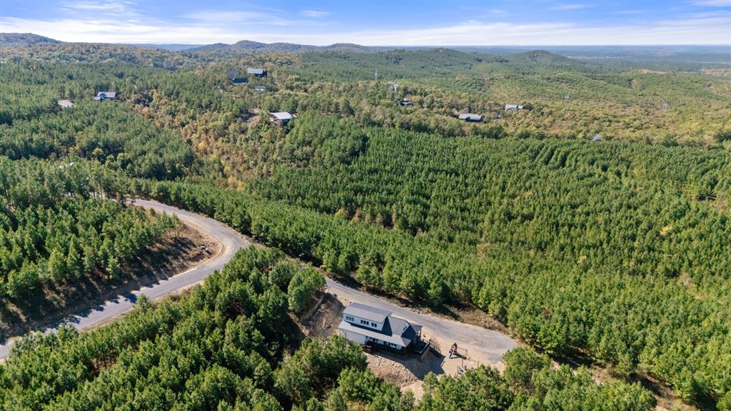 32 Scarlet Oak Trail