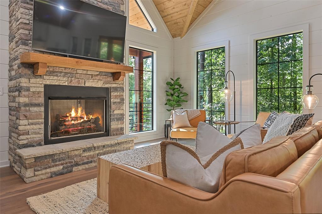 42 Hickory Ridge Road