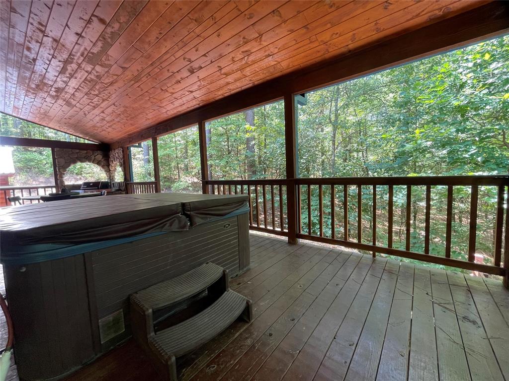 1165 Southern Hills Circle Road
