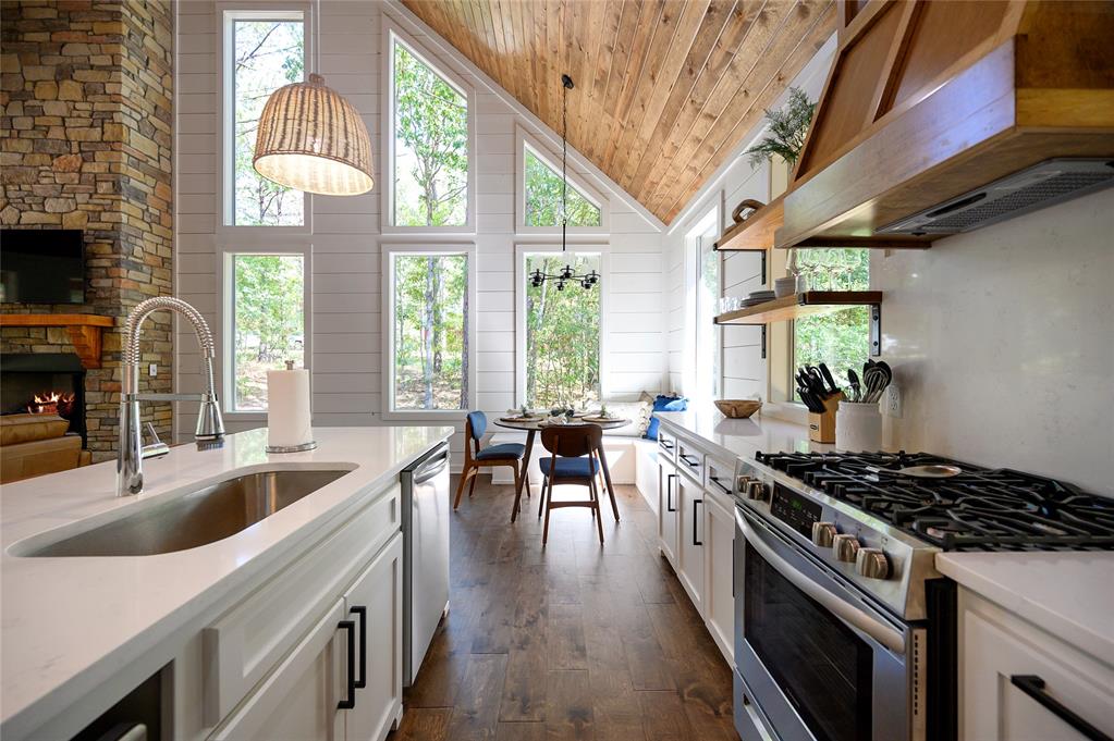 118 Jericho Road