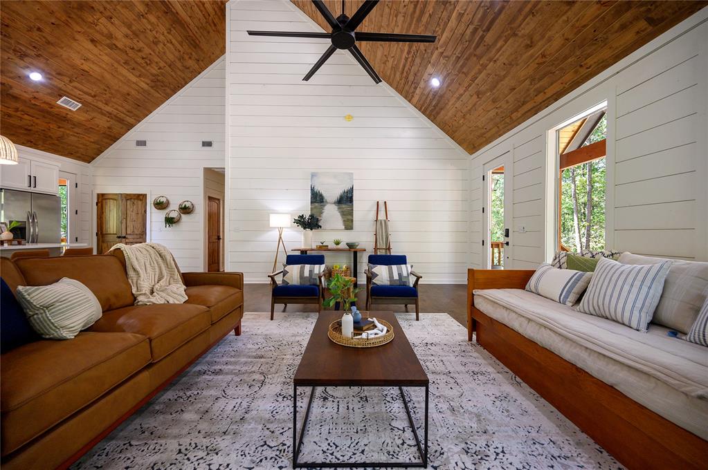 118 Jericho Road