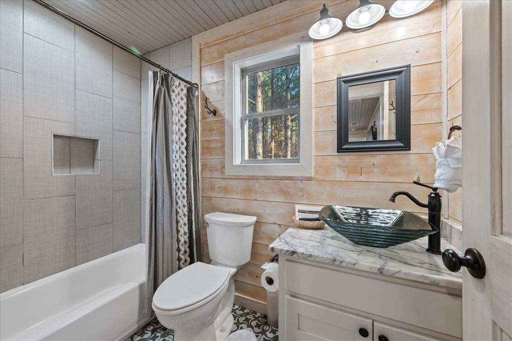 109 Mountain Pine Trail