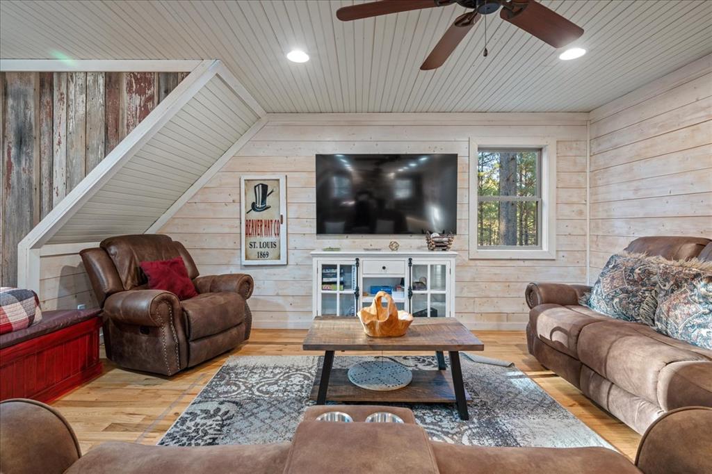 109 Mountain Pine Trail