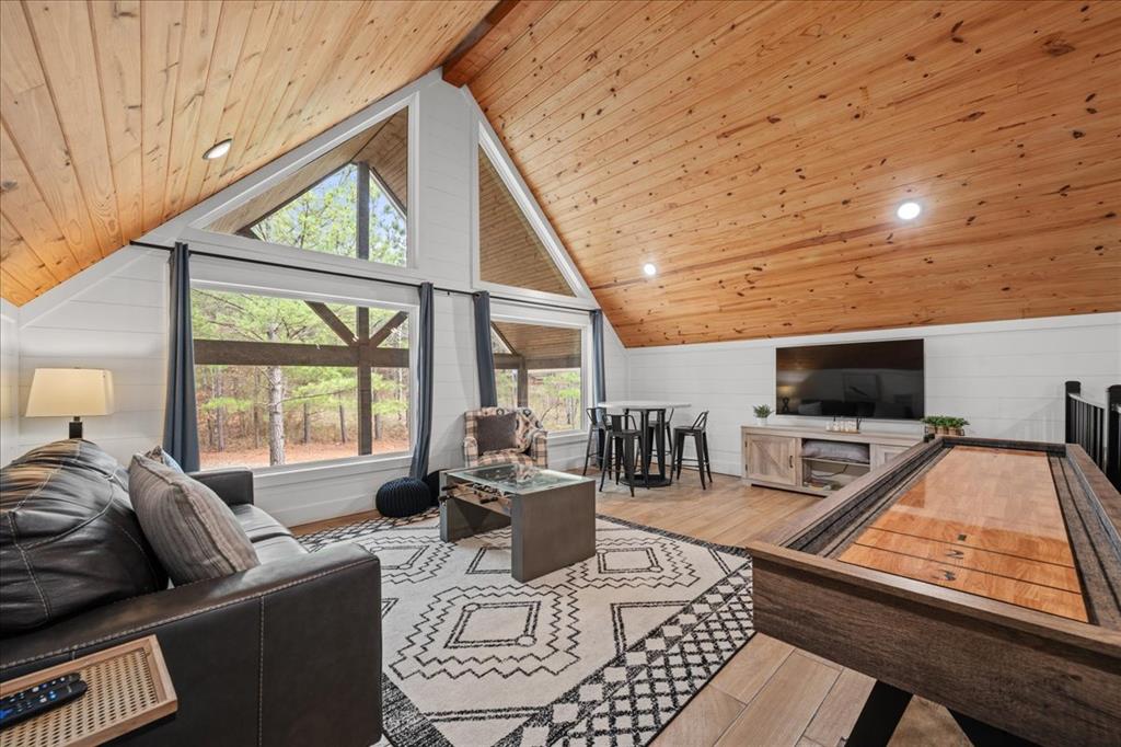 240 Cypress Trail