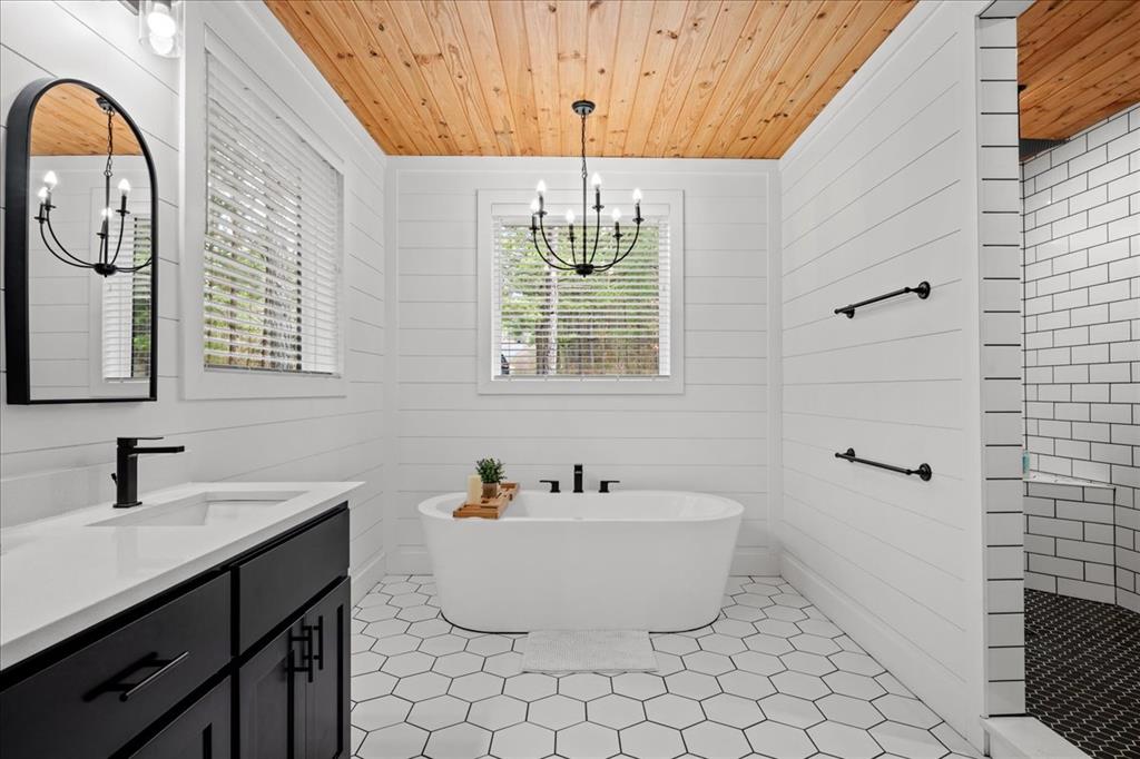 240 Cypress Trail