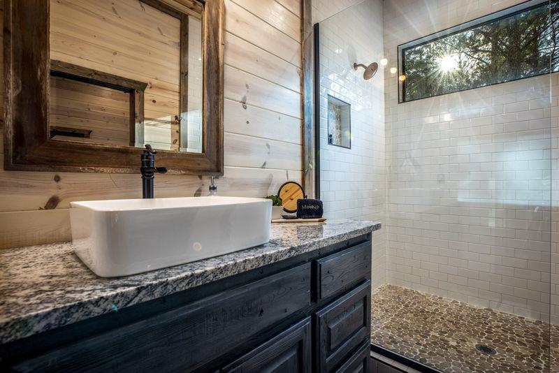 617 Sugarberry Trail