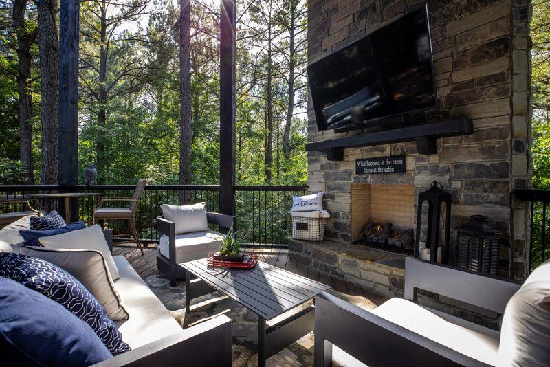 617 Sugarberry Trail