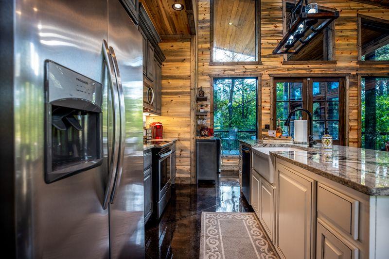 617 Sugarberry Trail