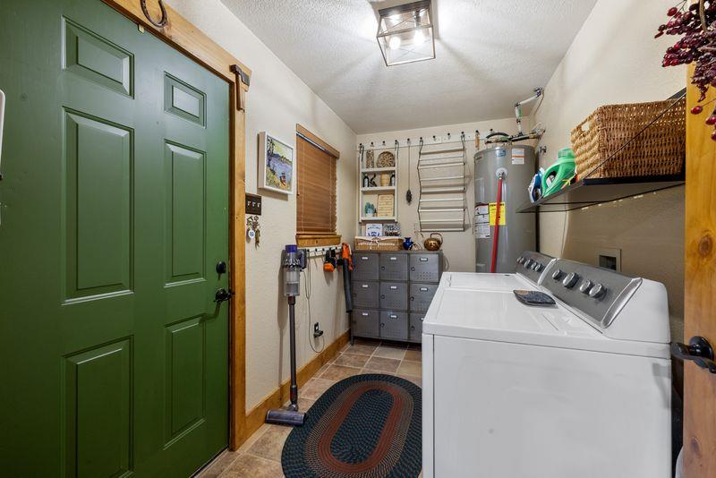 663 Chinook Road