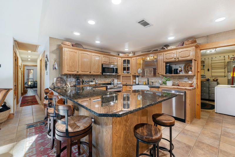 663 Chinook Road