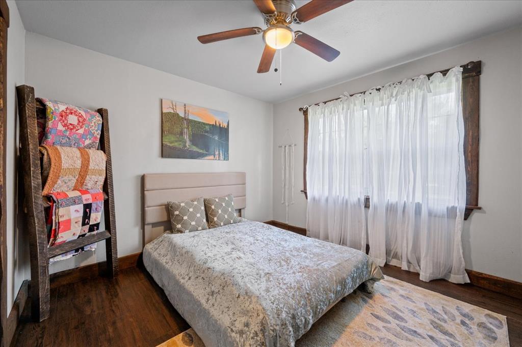 1274 W Walden Road