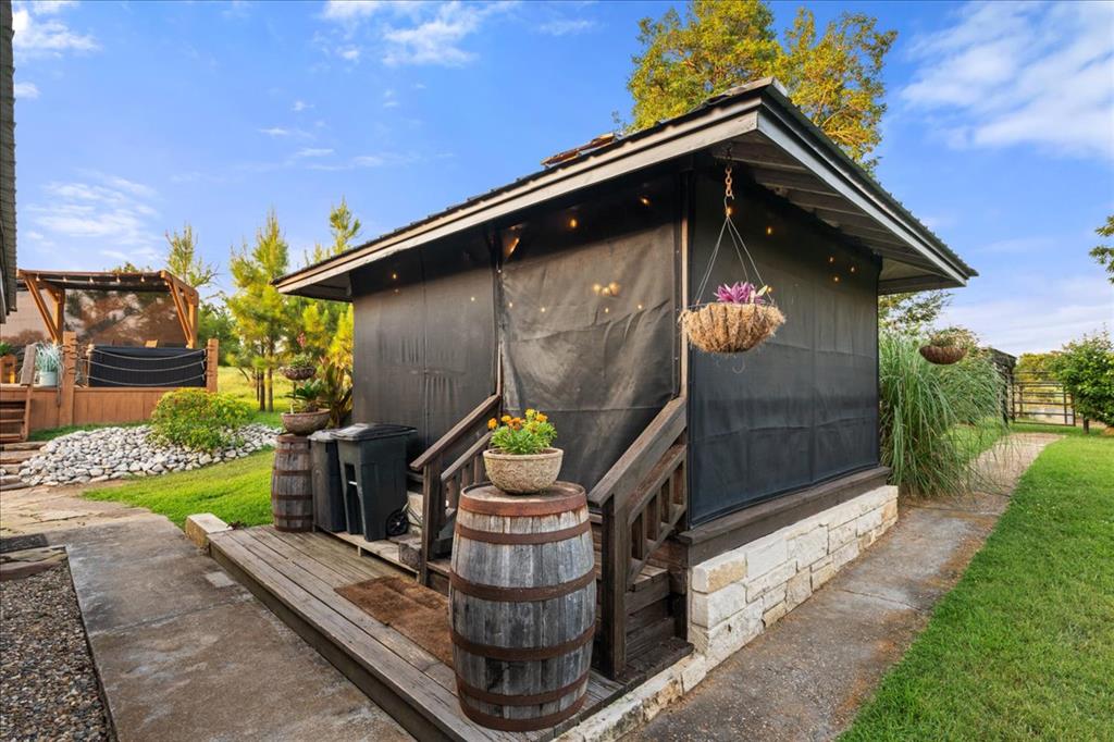1274 W Walden Road
