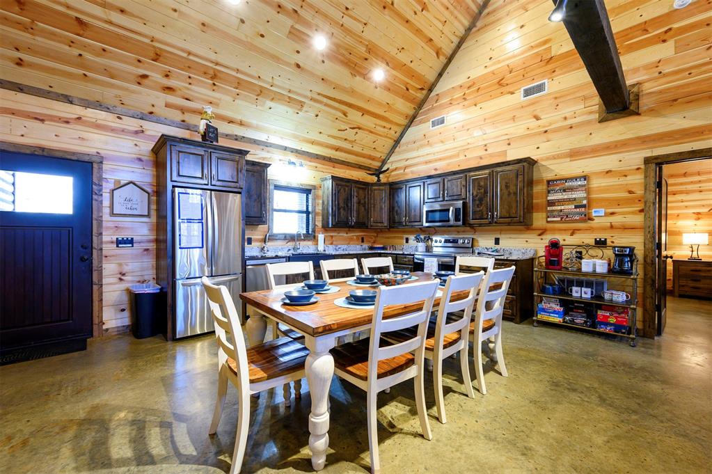 121 Ironwood Road