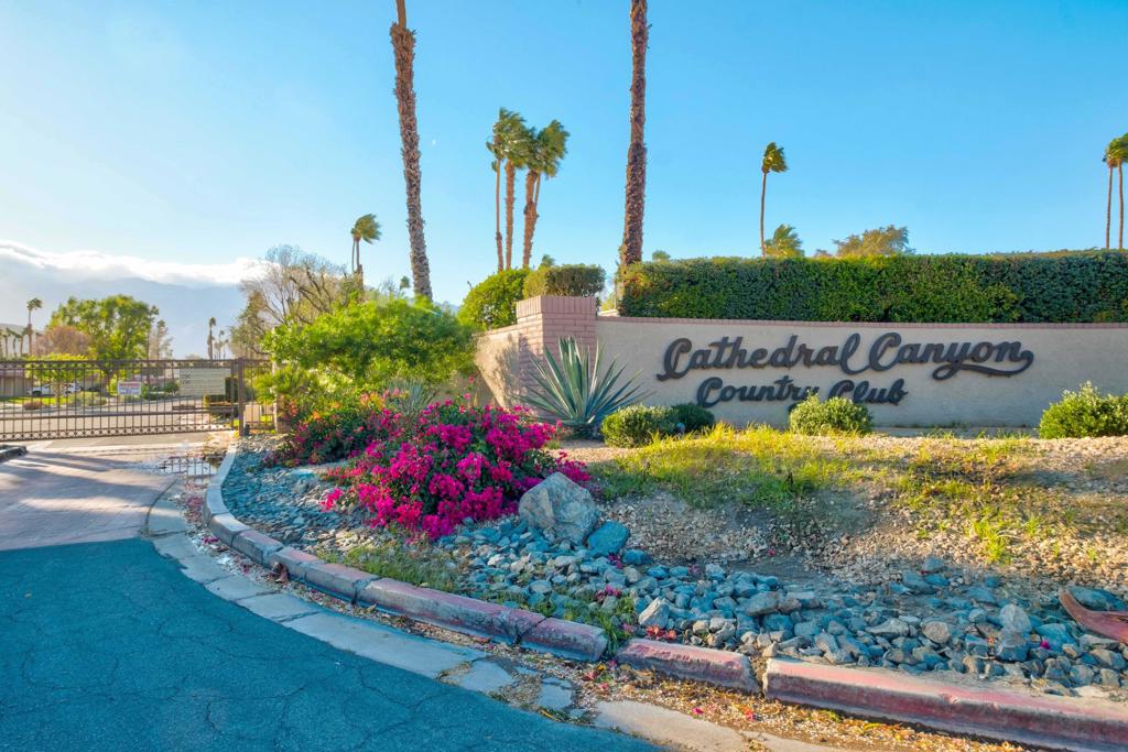 68373 Calle Barcelona