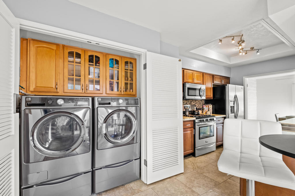 68373 Calle Barcelona