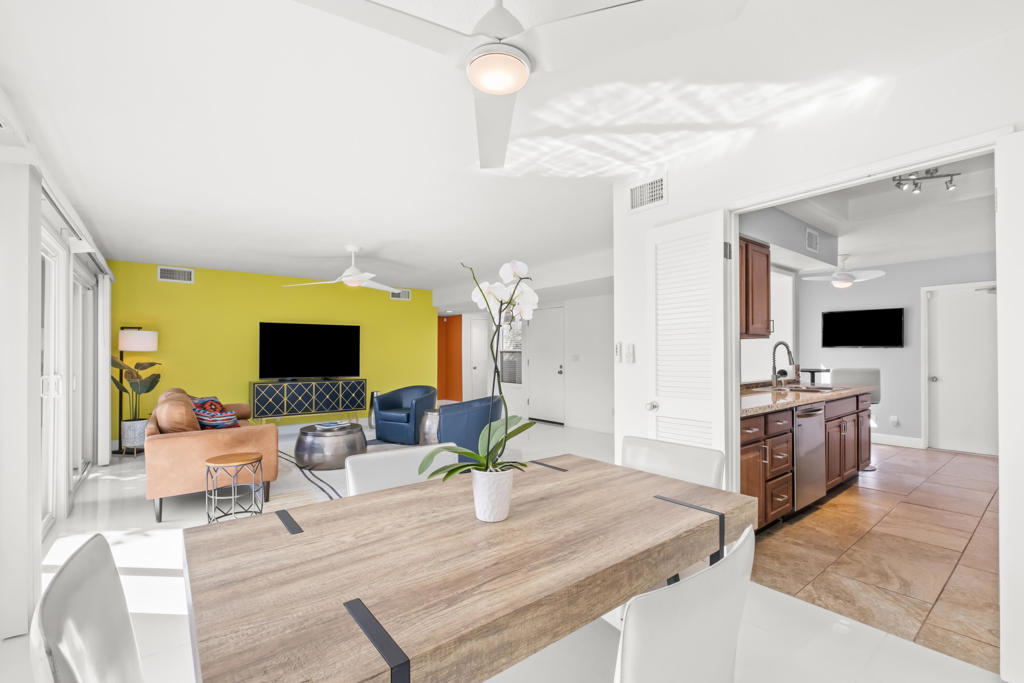 68373 Calle Barcelona