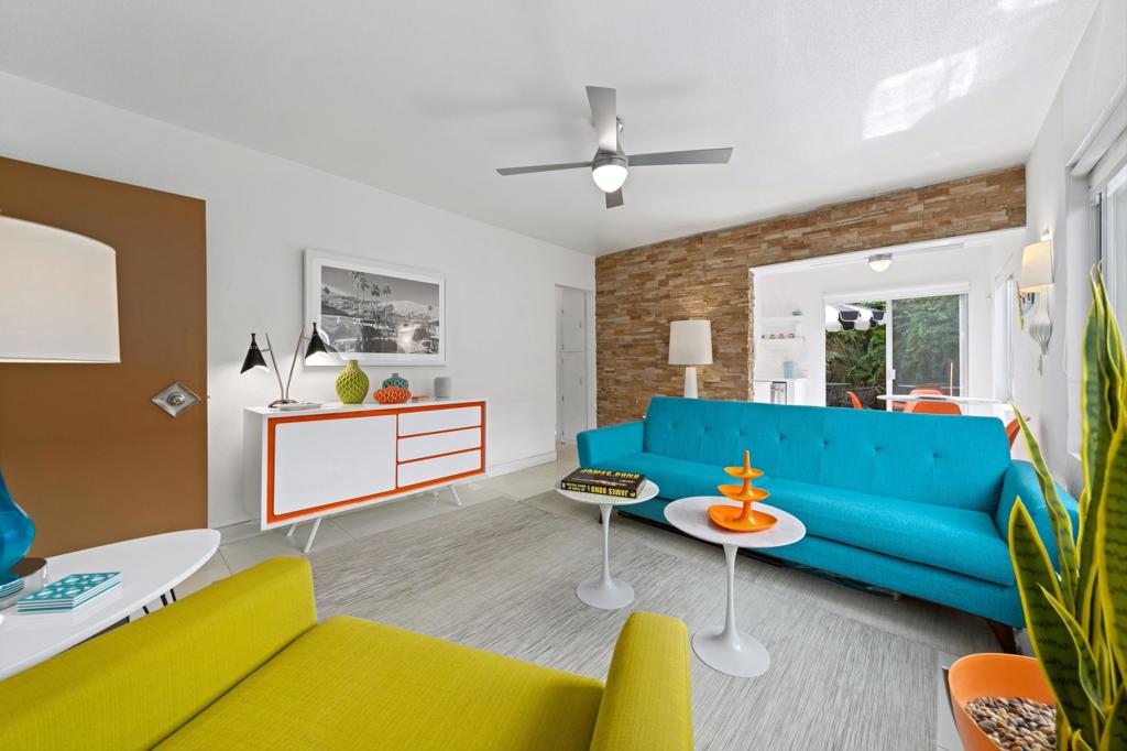 2290 S Palm Canyon Drive 8