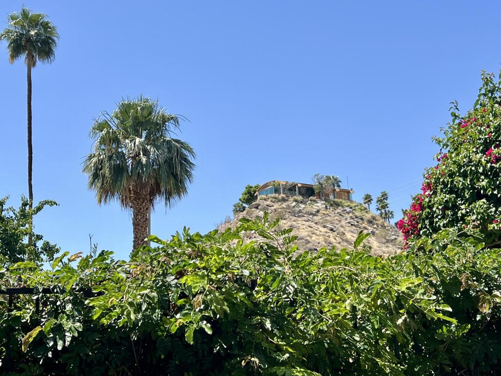 2290 S Palm Canyon Drive 8