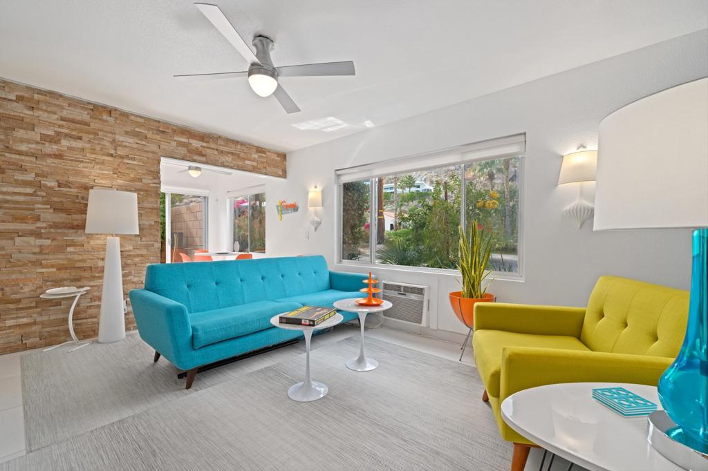 2290 S Palm Canyon Drive 8