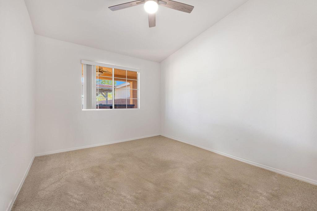 30700 Avenida Del Padre