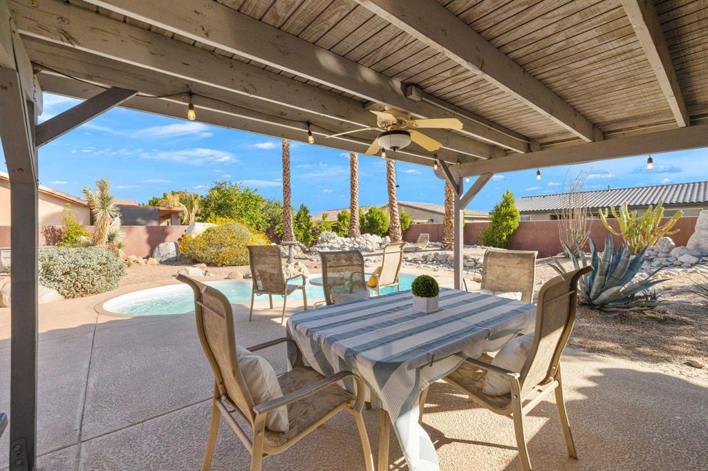 30700 Avenida Del Padre