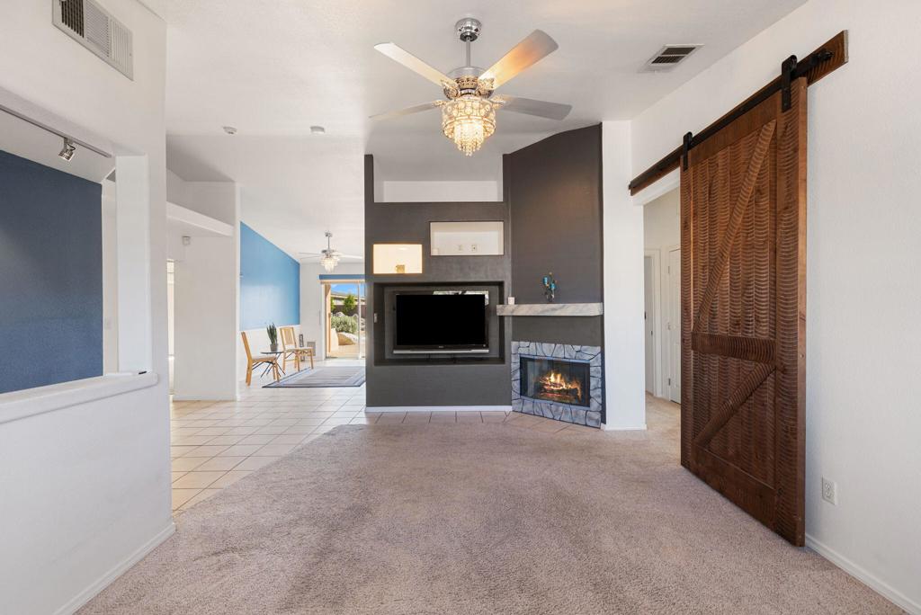 30700 Avenida Del Padre