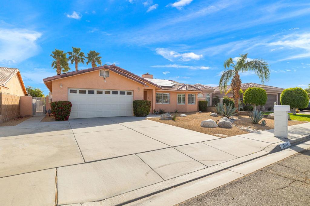 30700 Avenida Del Padre