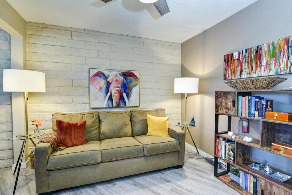 35304 Paseo Circulo West