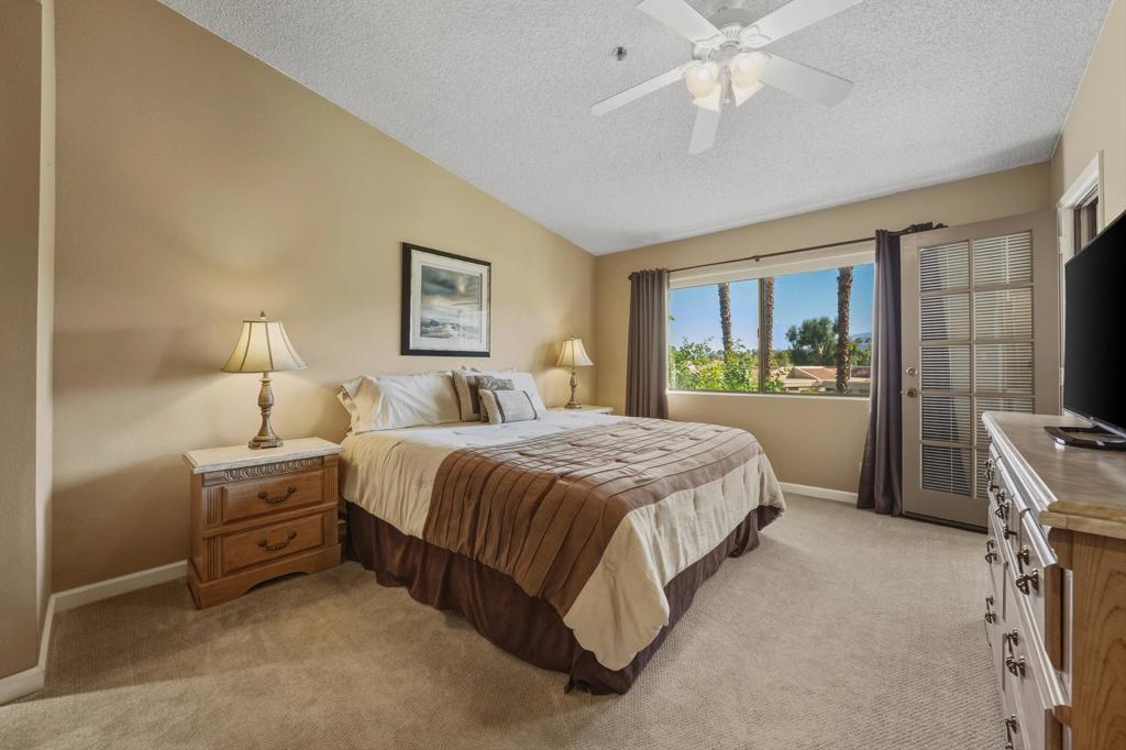 68035 Lakeland Drive