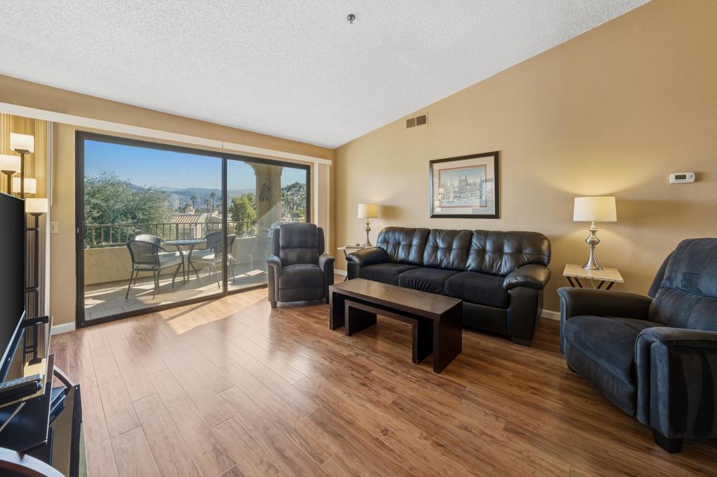 68035 Lakeland Drive