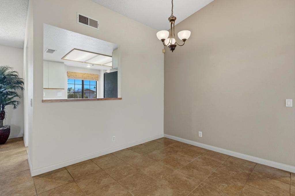68117 Lakeland Drive