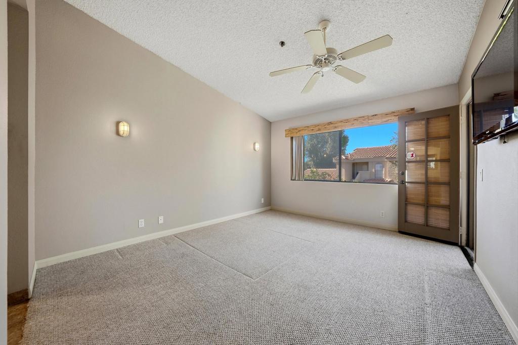 68117 Lakeland Drive