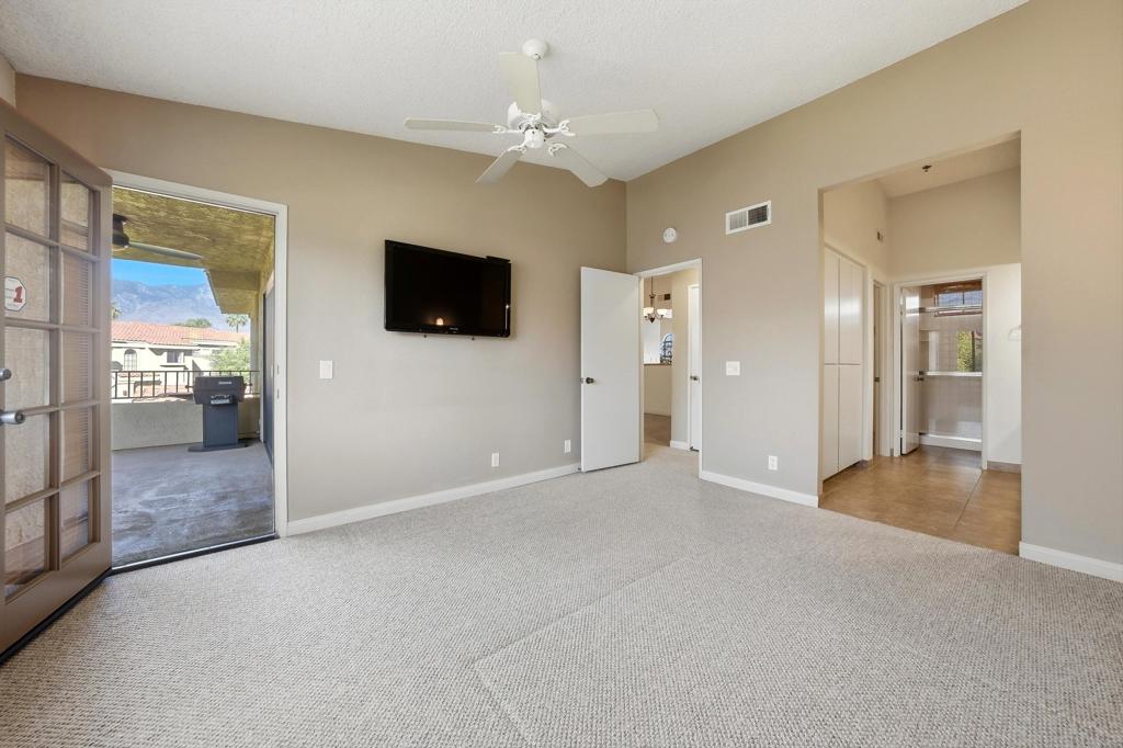 68117 Lakeland Drive