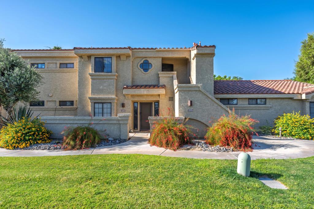 68117 Lakeland Drive