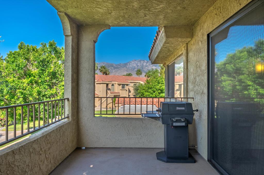 68117 Lakeland Drive