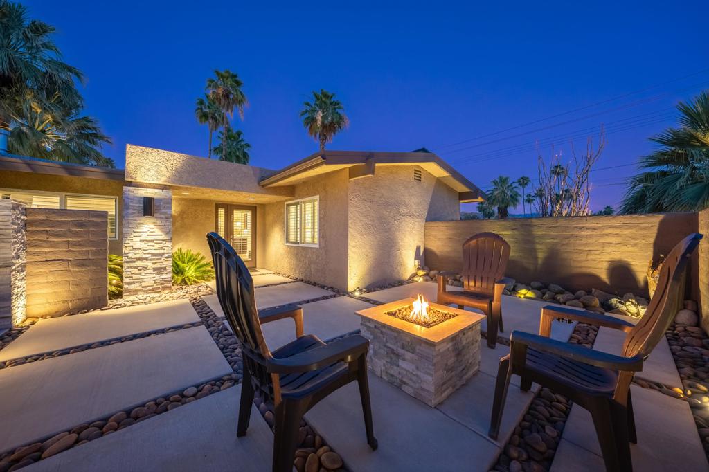 696 S Warm Sands Drive