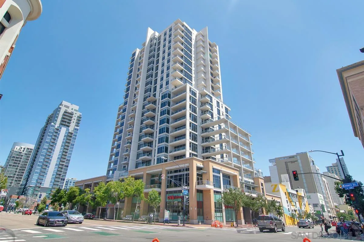575 6th Ave Unit 1105