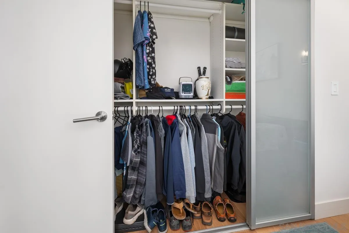 575 6th Ave Unit 1105
