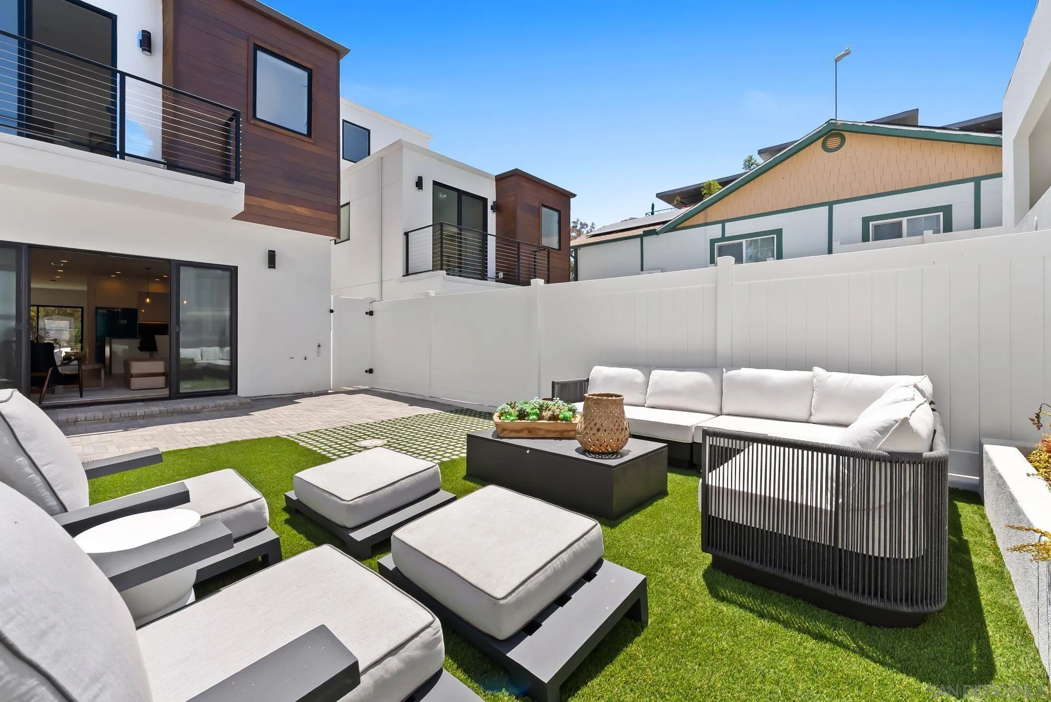 1032 Pennsylvania Avenue