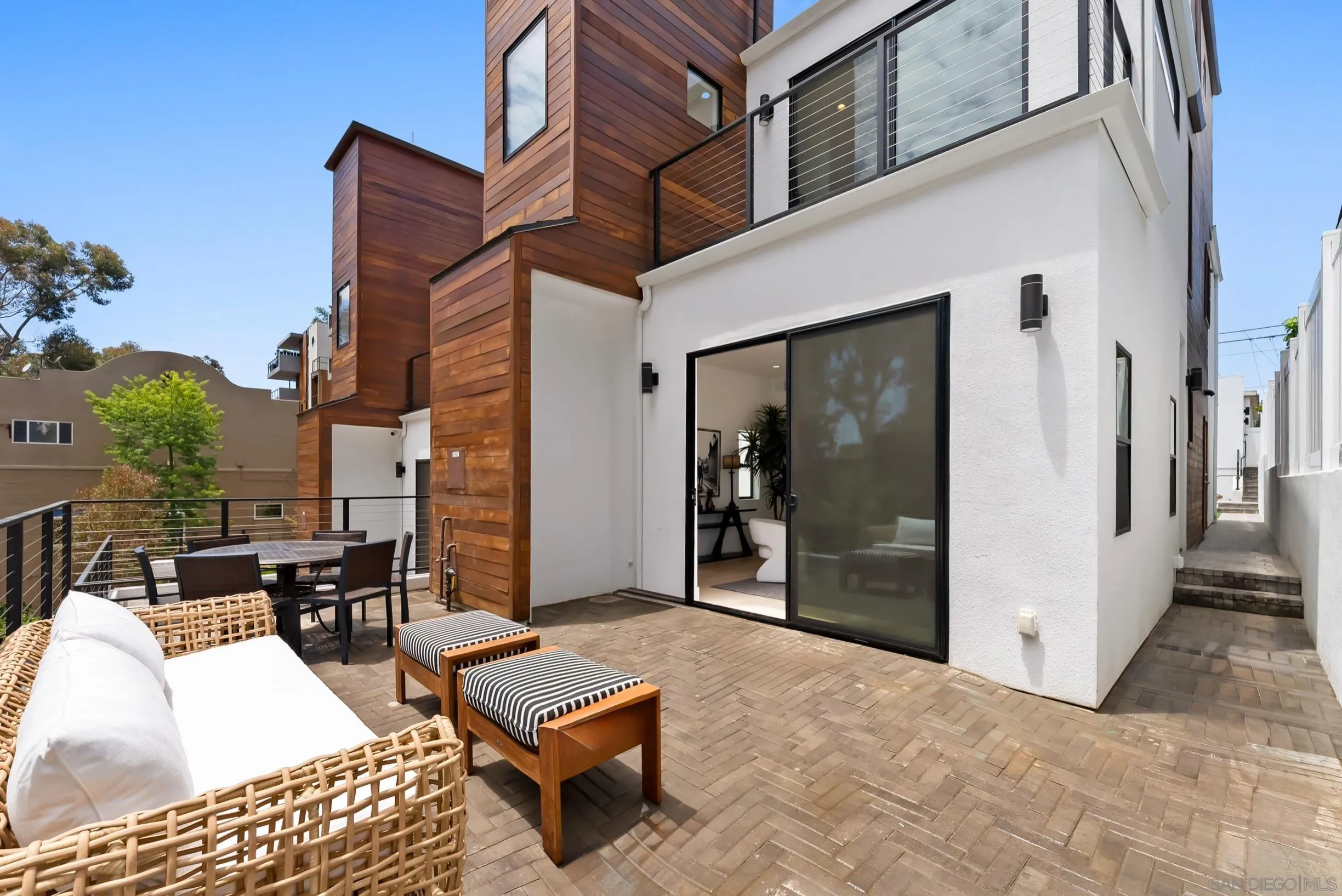 1032 Pennsylvania Avenue